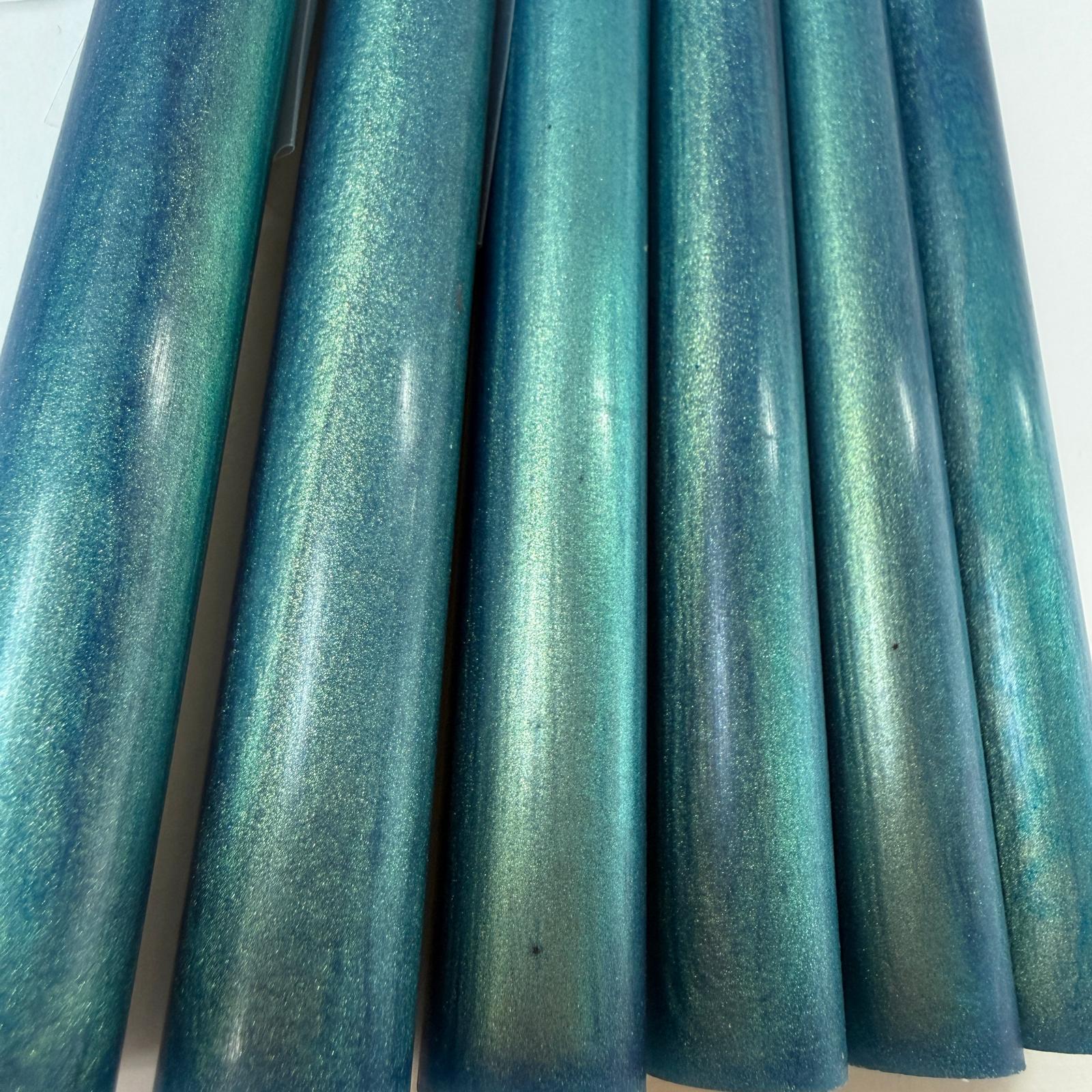 Chameleon resin pen blank Blue/green